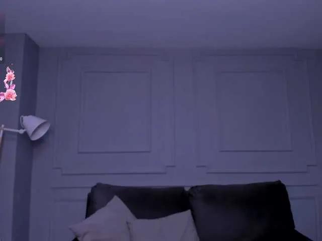 AnaisNin1 on BongaCams 