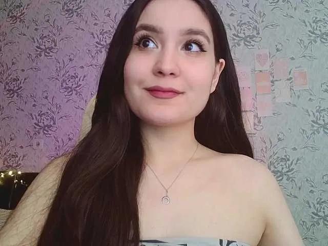 annie-fleur on BongaCams 