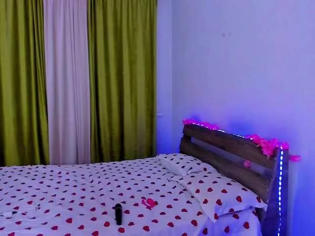 Dollyiaa on BongaCams 