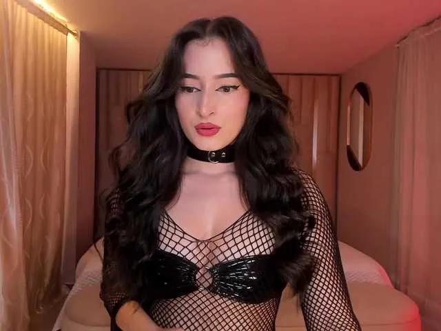 DominiqueVega on BongaCams