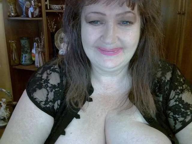 ElenaZed on BongaCams