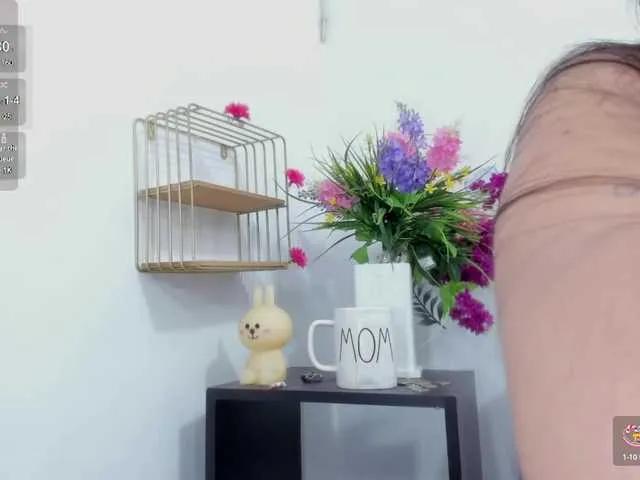 emma-fiore on BongaCams