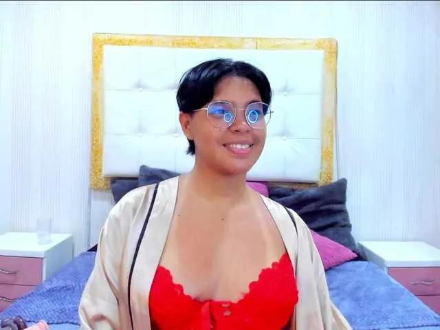 Emmaa-Lex on BongaCams 