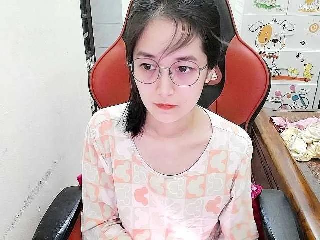 Hana099 on BongaCams