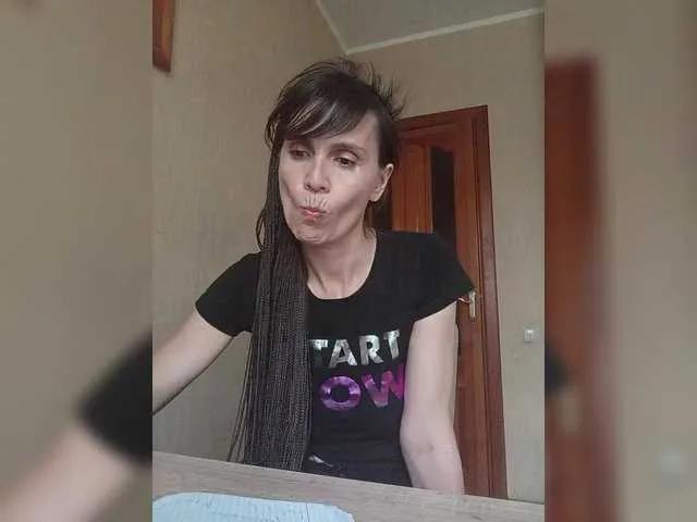 Hellenalonenochka on BongaCams 