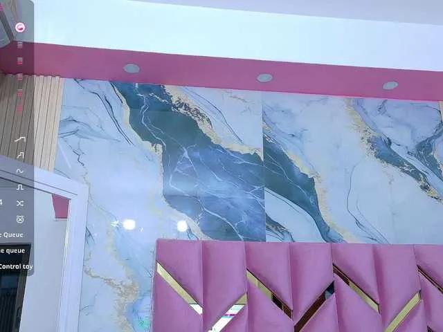 Hornysweetebony on BongaCams
