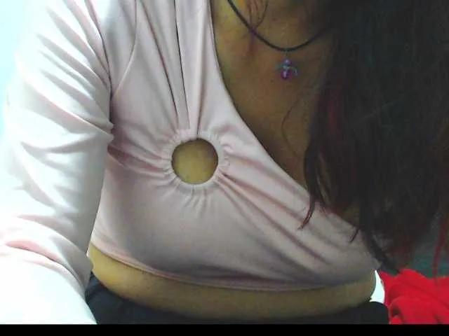 HOTTTSKIN on BongaCams 