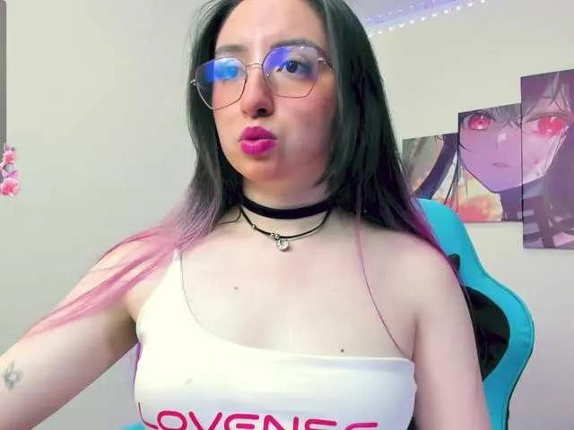 Julietacott on BongaCams
