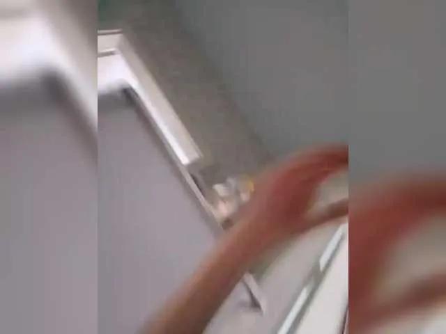 KONFETKAA-1 on BongaCams