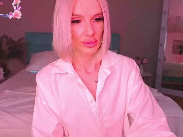 lana-sweetie — I get turned on by gentle kisses, dancing, sex and vibrations on my pussy.