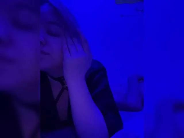 Lilya-Allan — Freechat on BongaCams
