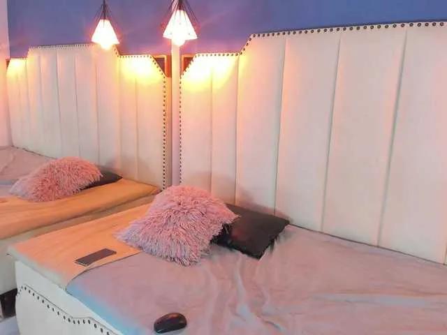 LolaPierce on BongaCams 