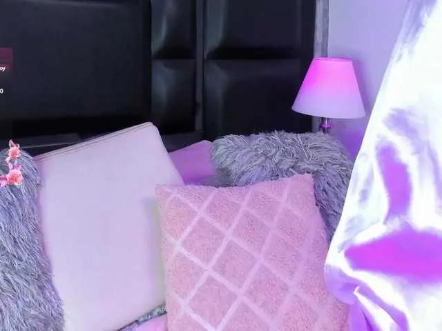 MaiaWatson on BongaCams 