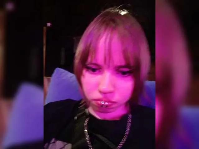 Miss-Daria-2025 — orgasm control, ball busting, humiliating your penis, worshipping me, cuckolding