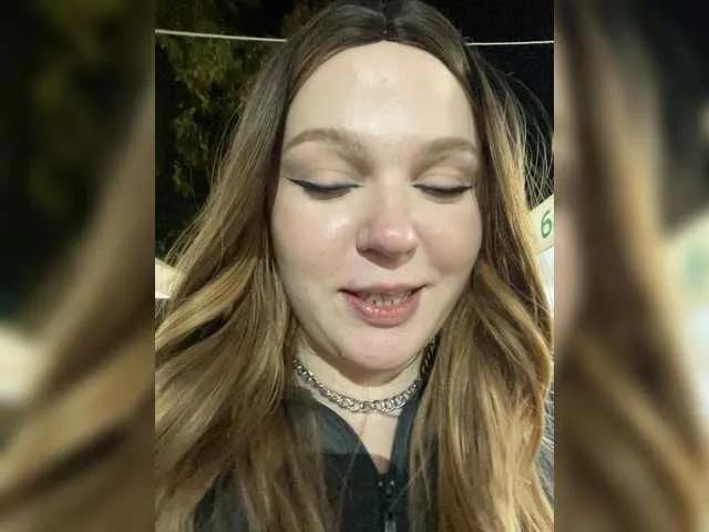 Monna-Krrrista on BongaCams 