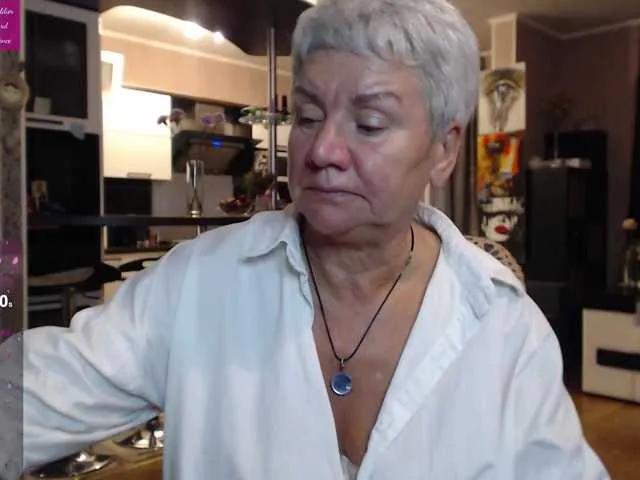 roxana-brooks on BongaCams