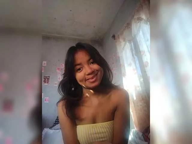 sarahjone on BongaCams 