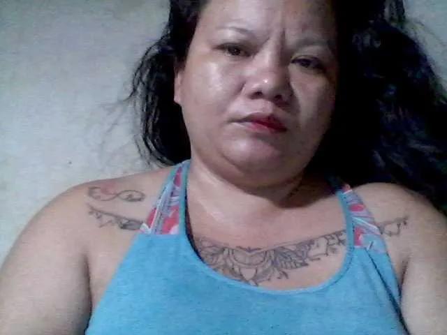 sweetasian33 on BongaCams 