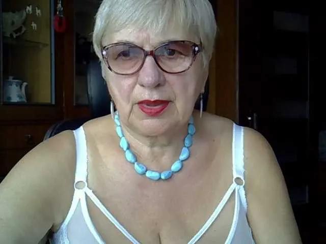 SweetCherry00 on BongaCams 