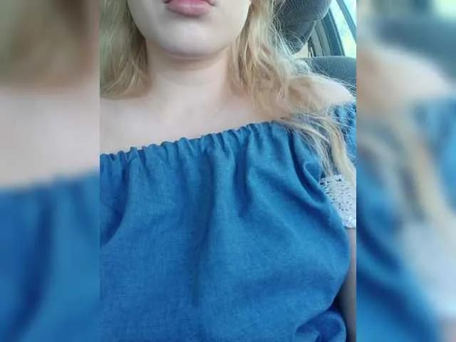 Vina-Nelly — Freechat on BongaCams