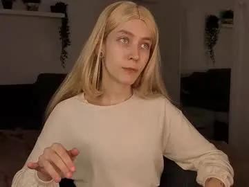 blooming_mess on Chaturbate 