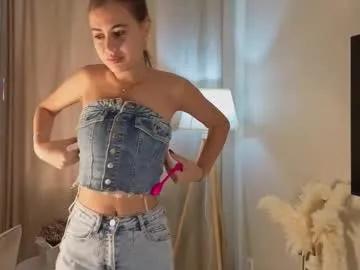 caramel_bella on Chaturbate 