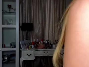 cute_fox_girl — I'am back! Goal: Add oil on my tits and massage  #18 #blonde #new #young #shy  [314 tokens remaining]