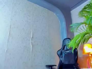 dennis_cox_ on Chaturbate 