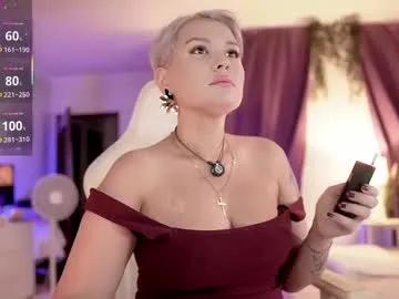 divine_kim on Chaturbate 