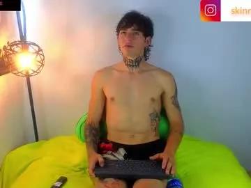 estebanchar_ on Chaturbate 