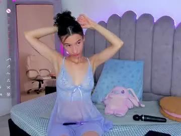evie_clark_ on Chaturbate 