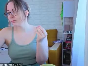 hell_l0ve — Good morning!btw 25tk random vibration #bigass #feet #piercing #curvy #belly