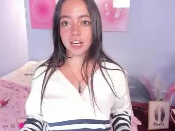 laraa_rous on Chaturbate 