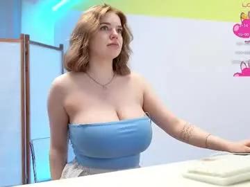 lovlybambi on Chaturbate 