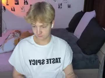 olivertasty — GOAL: show soft cock [55 tokens remaining] Hello, welcome to the my room #twink #bigcock #cum #18 #young