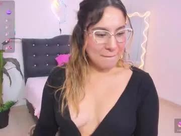 saaya_tay — GOAL: finger  in pussy [44 tokens remaining] Make me wet with your tips if you love me type me 5/55/555/555 #natural #leggings #hairy #muscle #cameltoe