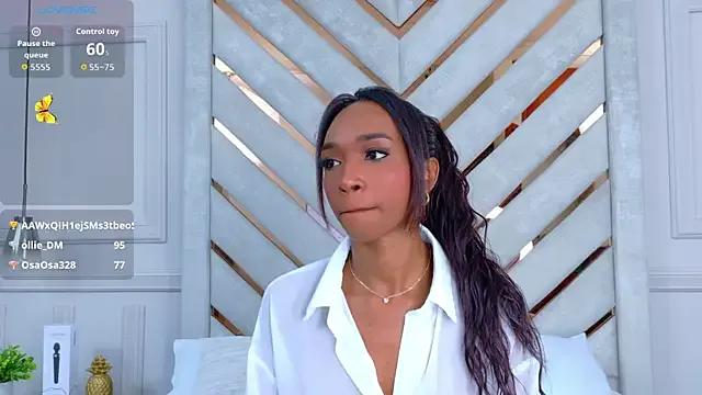 Agatha-Adams — Kiss me Agatha