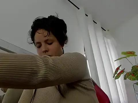 AnaisJons on StripChat 