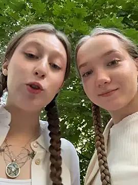 bambi_lu on StripChat 