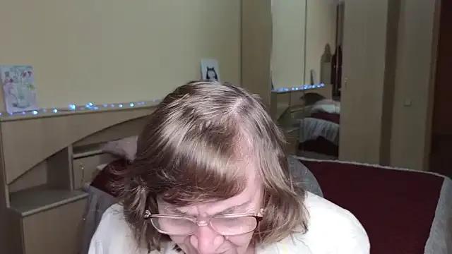 Betty_Brick on StripChat 
