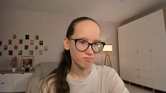 BettyBrowni on StripChat 