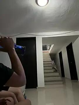 cutieass — sexo en la sala