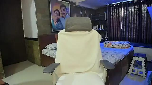 Indiancouple25 on StripChat 