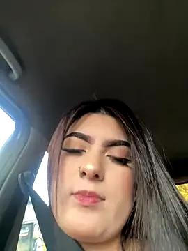 IrisBaker on StripChat 