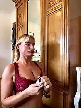 JessieMaeBabe — Flash boobs 