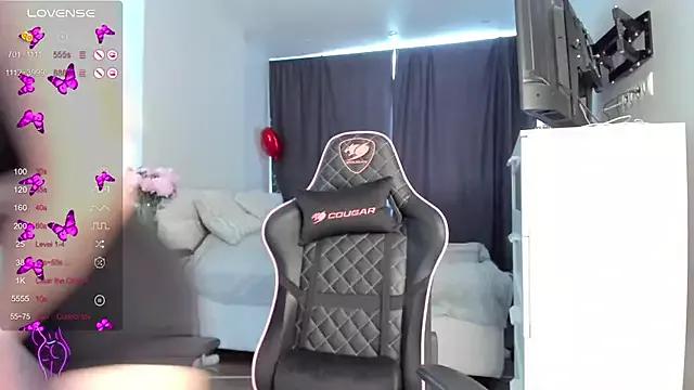 Kimmy_powell on StripChat 