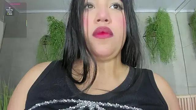 Lana_Lann on StripChat 