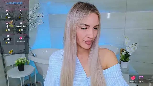 Leilalav on StripChat 