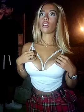 Littlenoah07 on StripChat 