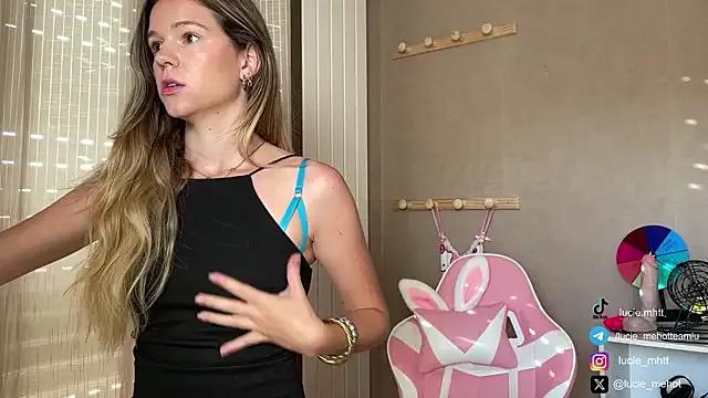 lucie_mehott — Freechat on StripChat
